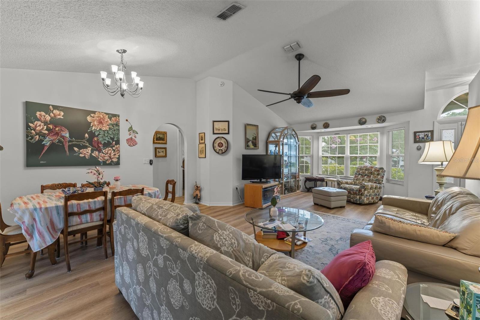 11218 FOUNTAIN LAKE BLVD, LEESBURG, FL, 34788