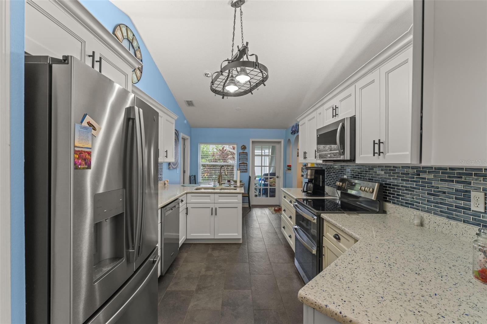 11218 FOUNTAIN LAKE BLVD, LEESBURG, FL, 34788