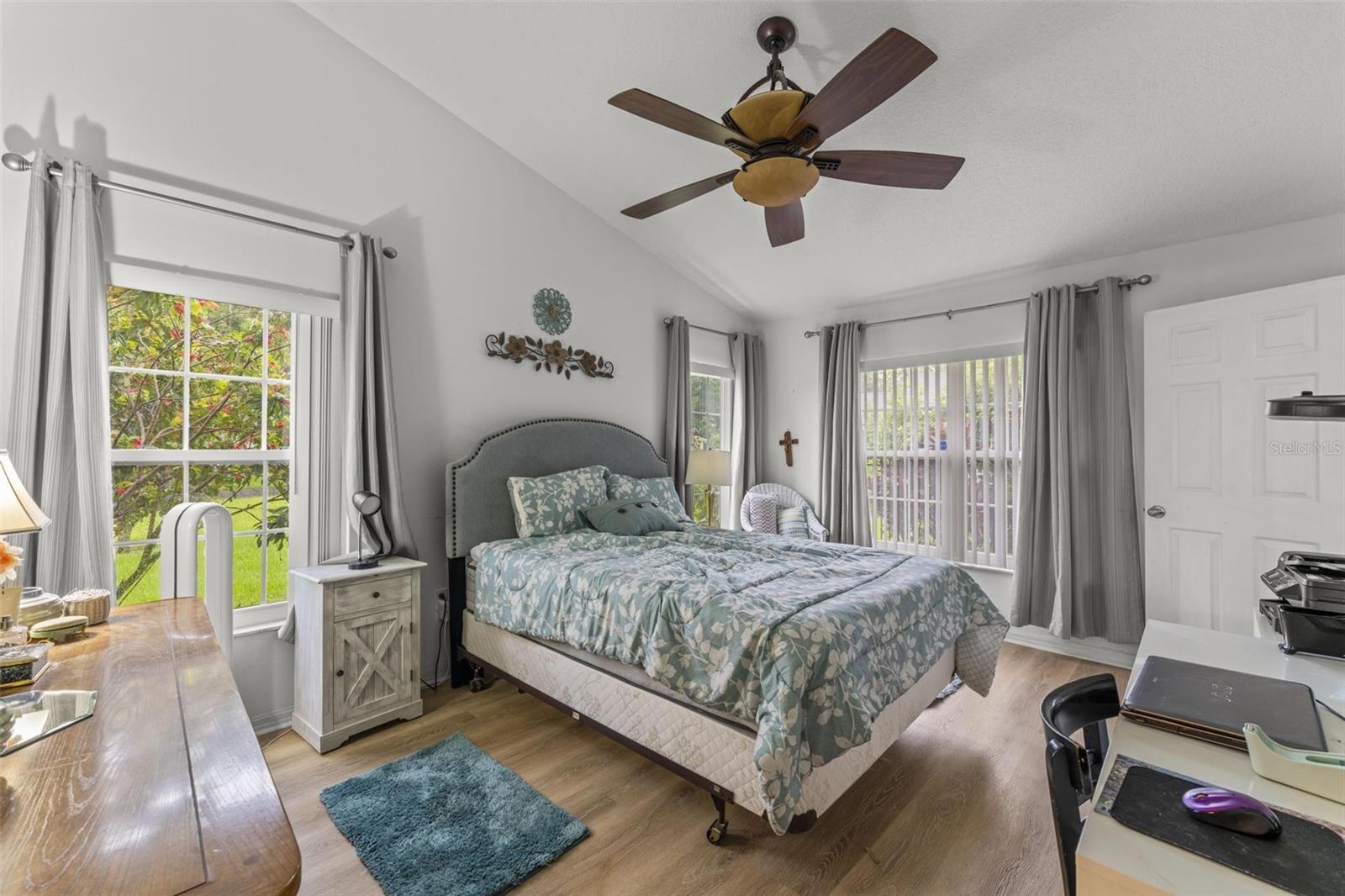 11218 FOUNTAIN LAKE BLVD, LEESBURG, FL, 34788