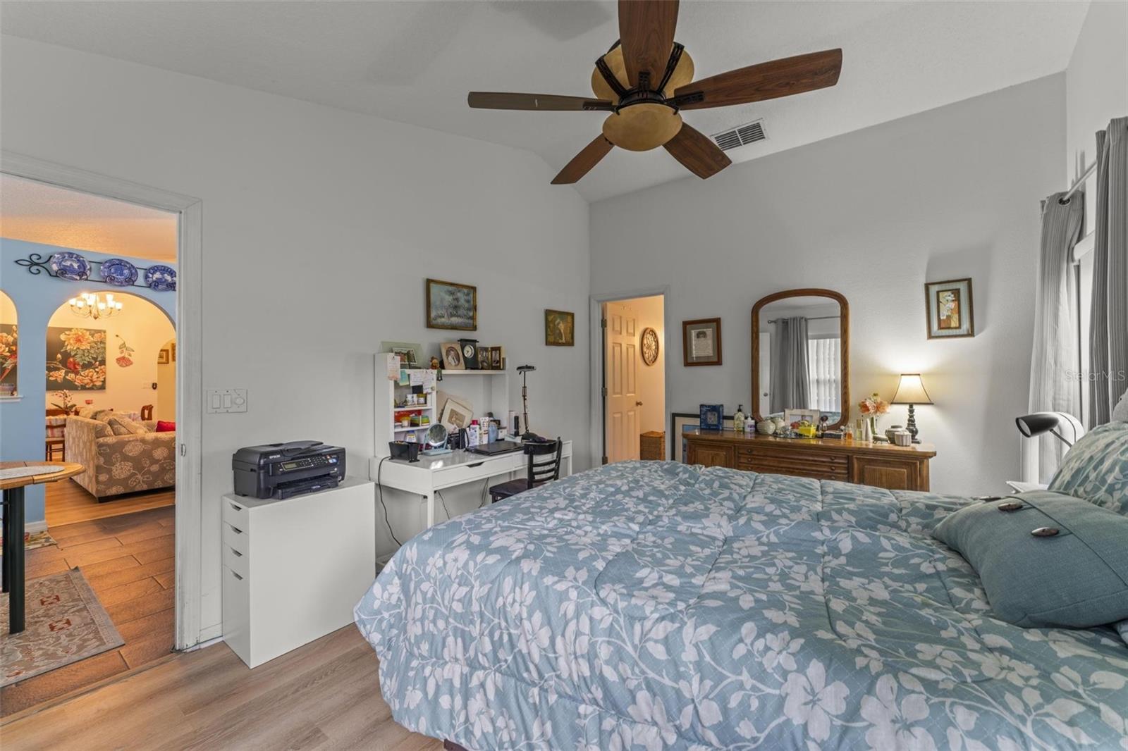 11218 FOUNTAIN LAKE BLVD, LEESBURG, FL, 34788