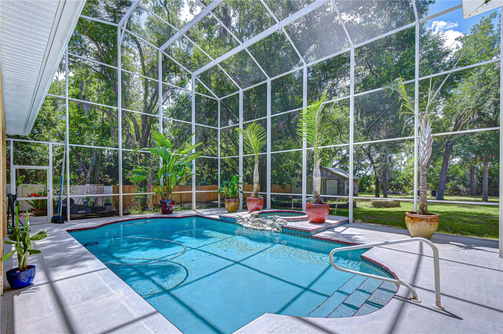 6213 PARKWAY BLVD, LAND O LAKES, FL, 34639