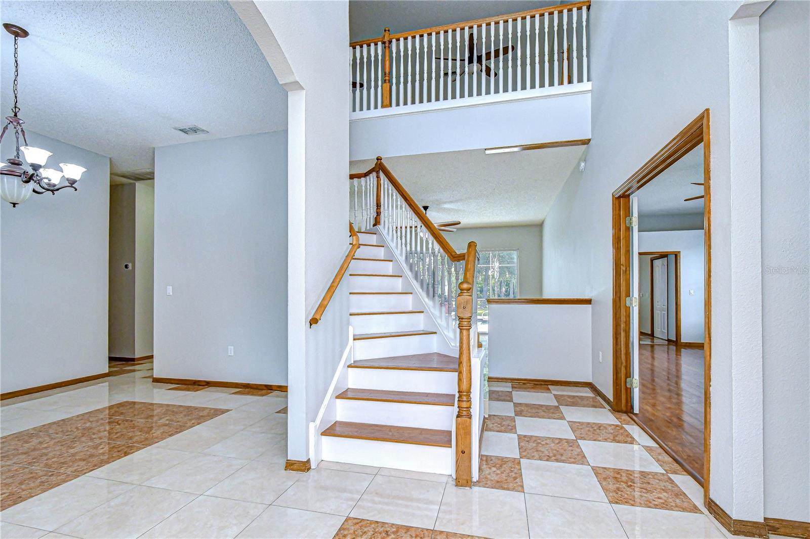 6213 PARKWAY BLVD, LAND O LAKES, FL, 34639