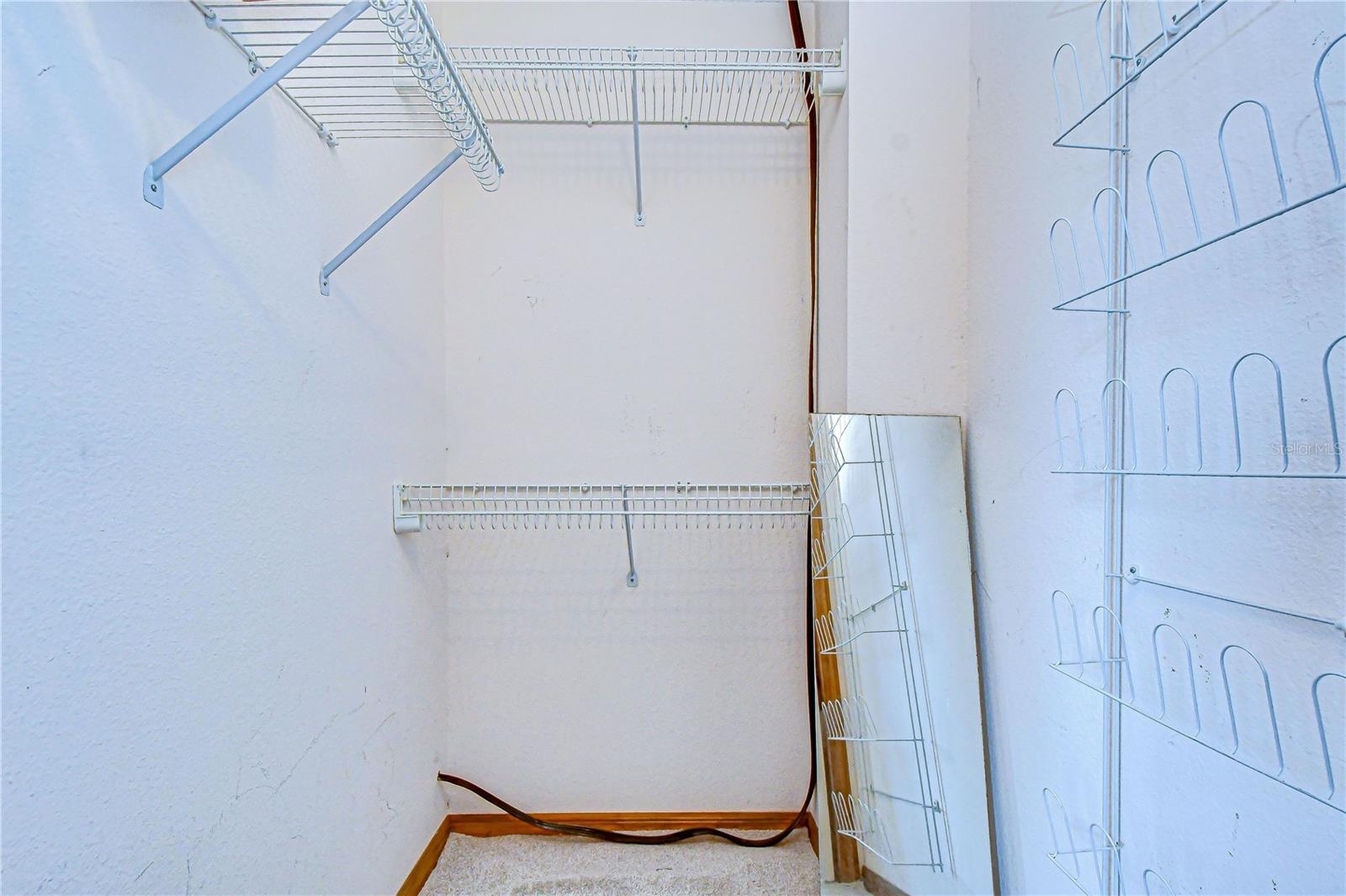 6213 PARKWAY BLVD, LAND O LAKES, FL, 34639