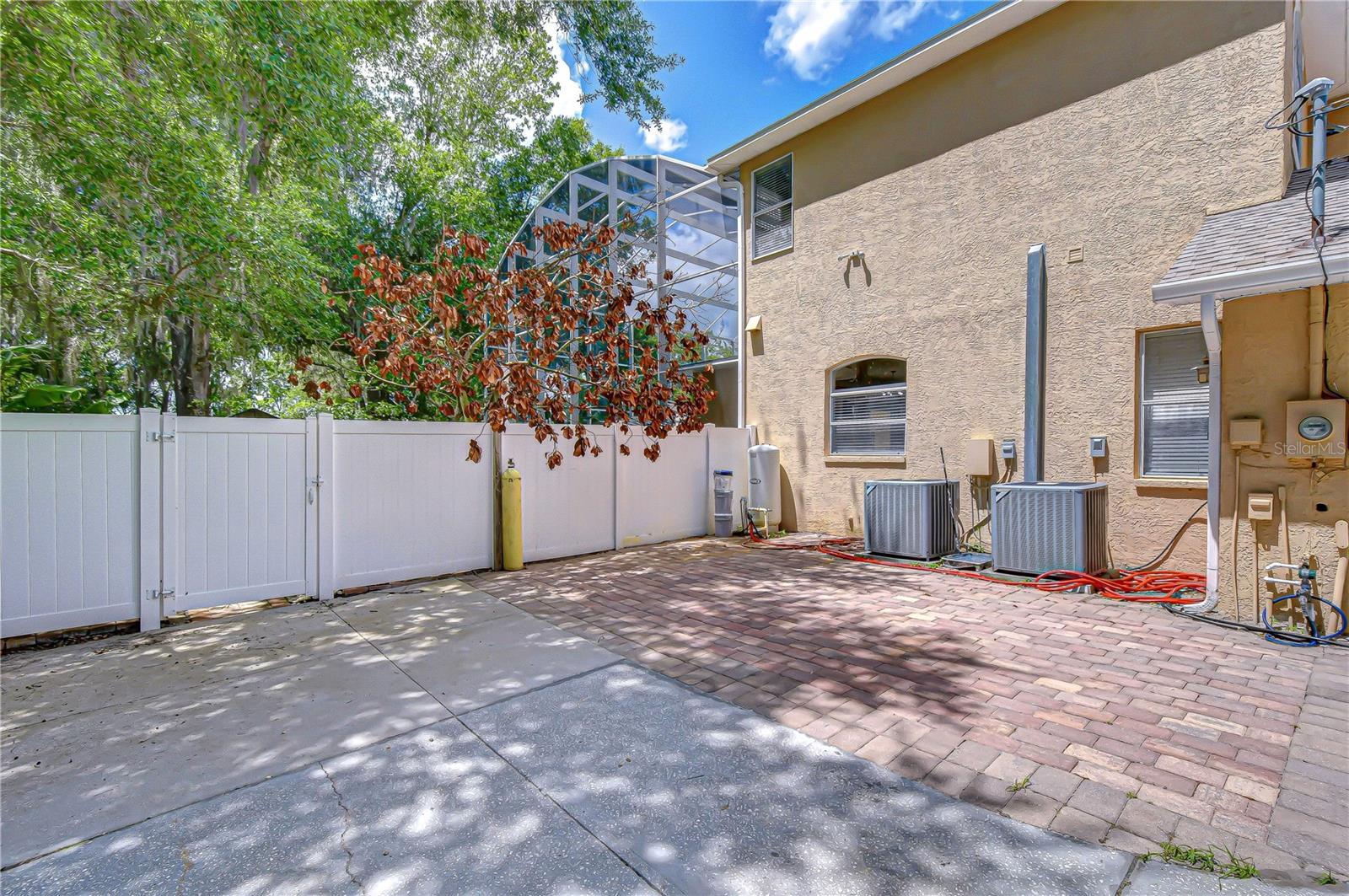 6213 PARKWAY BLVD, LAND O LAKES, FL, 34639