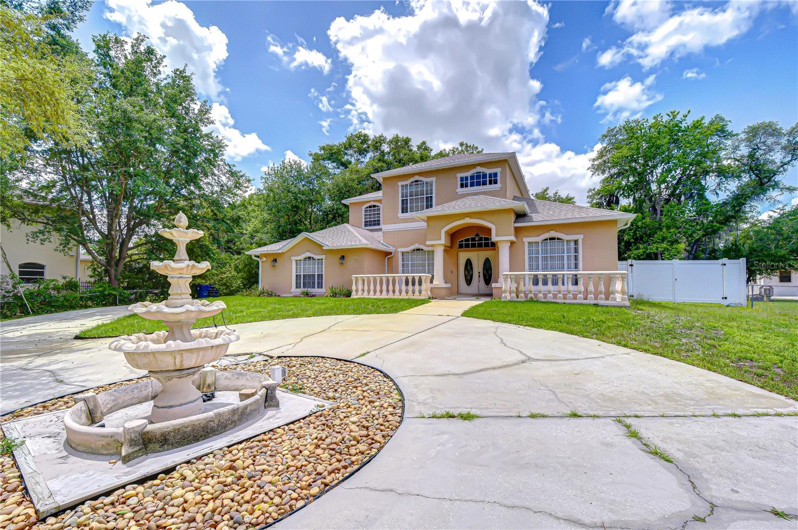 6213 PARKWAY BLVD, LAND O LAKES, FL, 34639