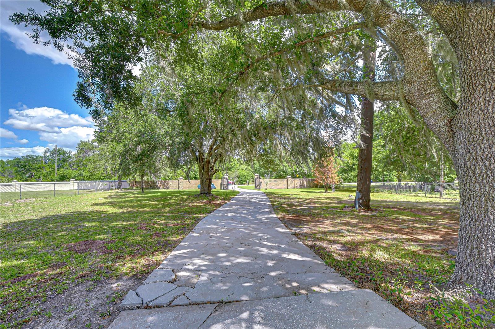 6213 PARKWAY BLVD, LAND O LAKES, FL, 34639