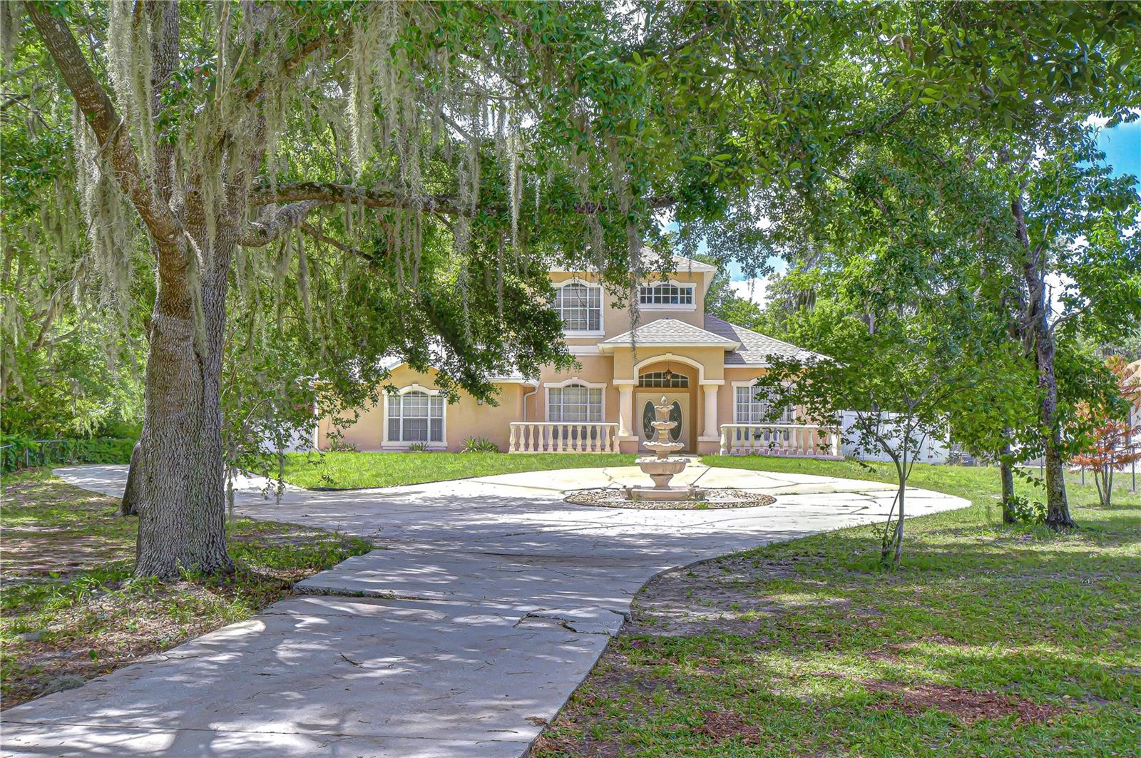 6213 PARKWAY BLVD, LAND O LAKES, FL, 34639