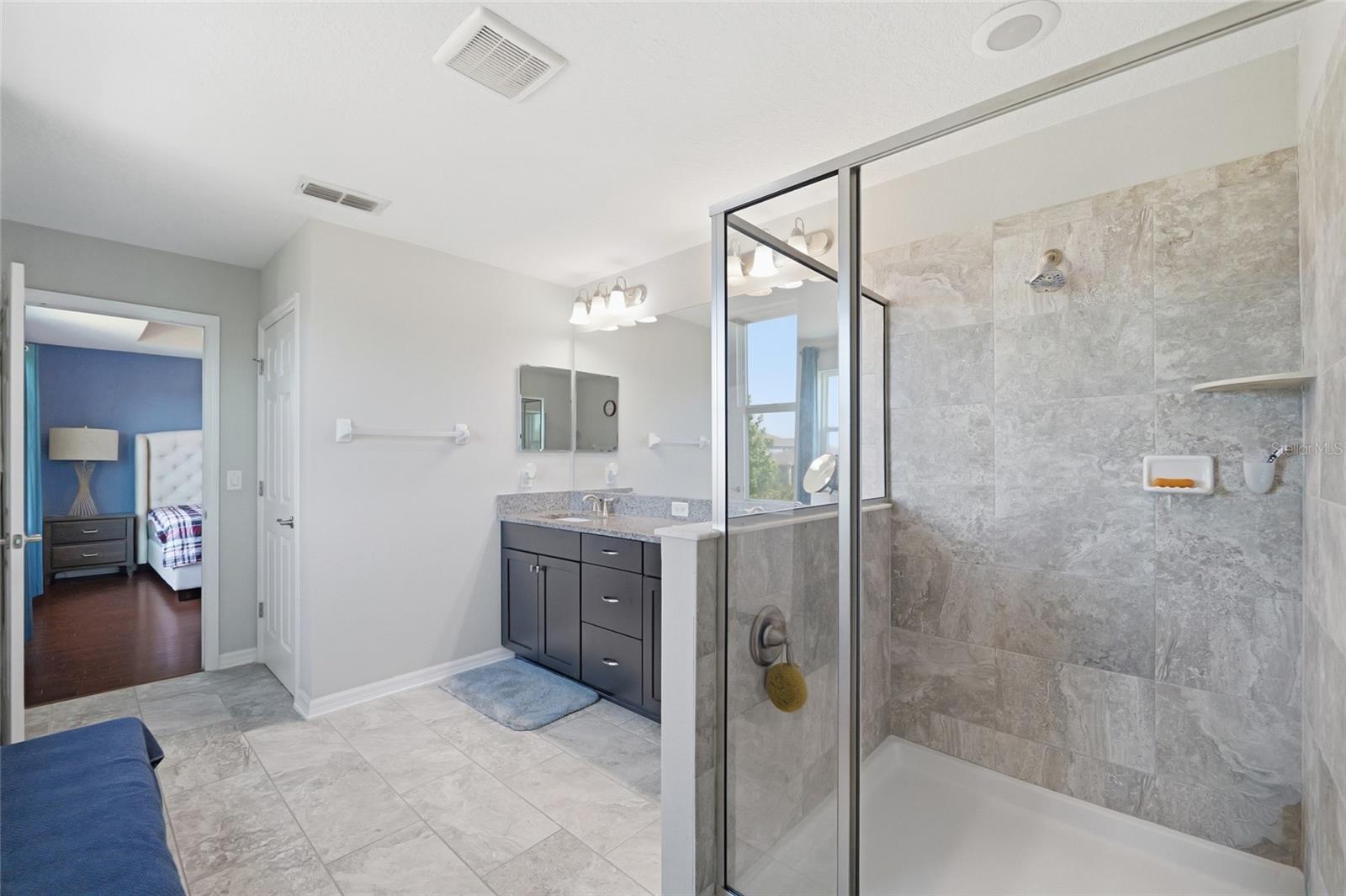 19720 LONG LAKE RANCH BLVD, LUTZ, FL, 33558