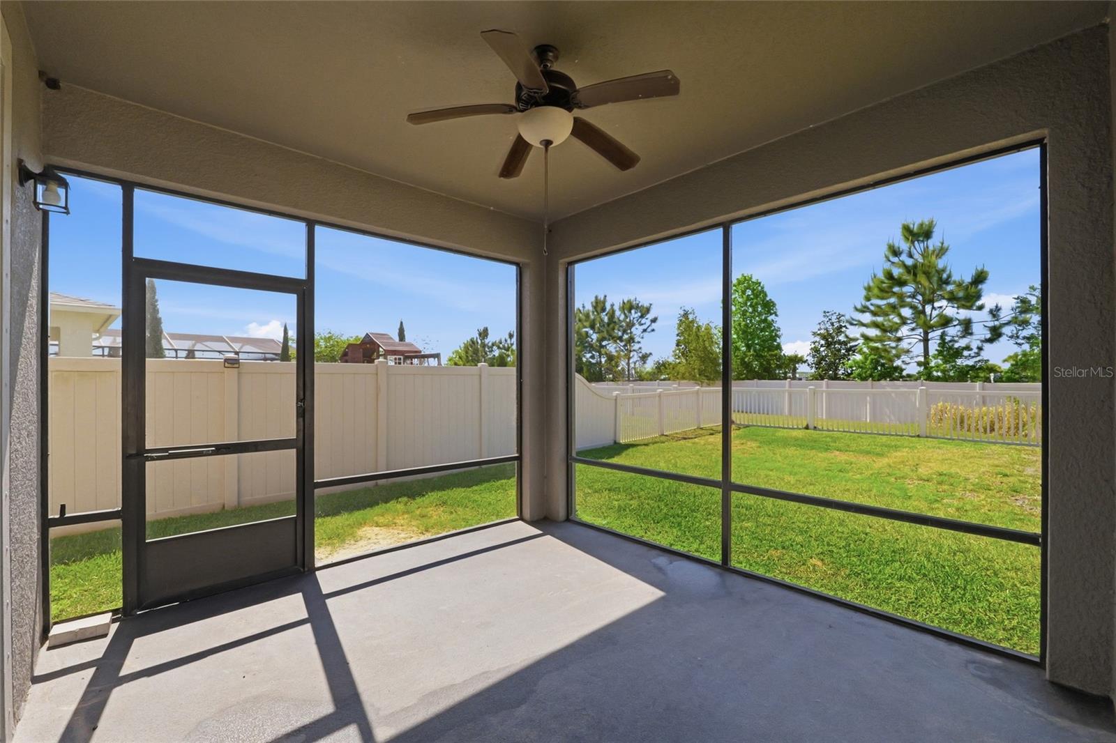 19720 LONG LAKE RANCH BLVD, LUTZ, FL, 33558