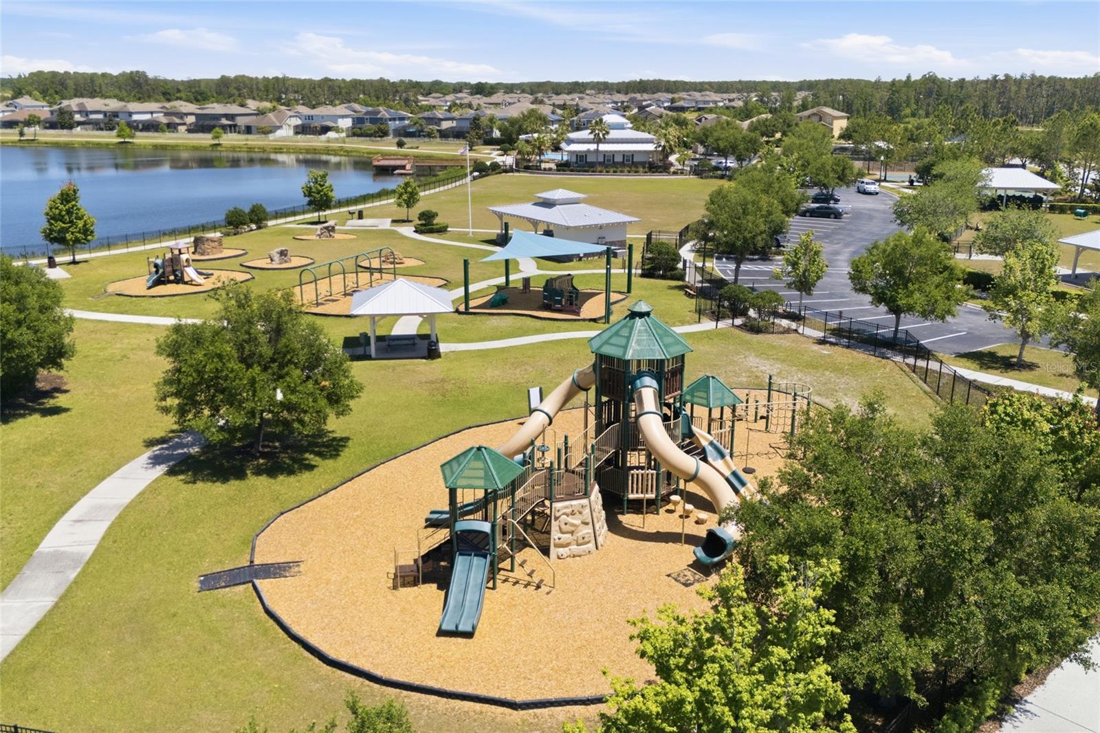 19720 LONG LAKE RANCH BLVD, LUTZ, FL, 33558