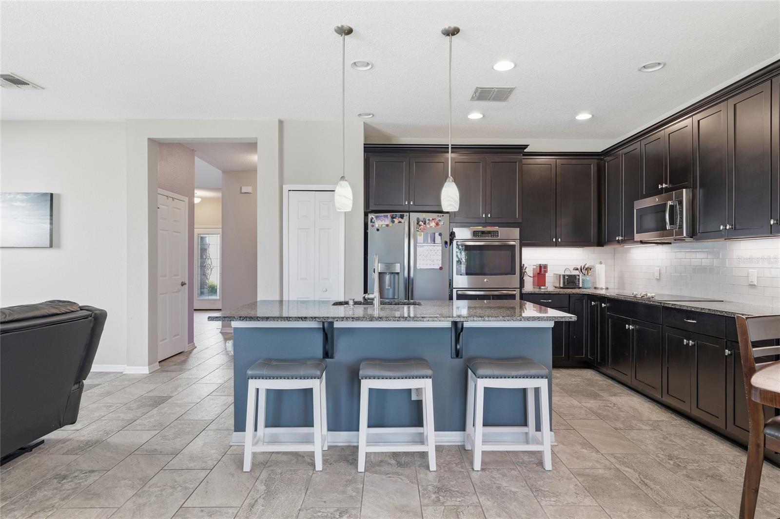 19720 LONG LAKE RANCH BLVD, LUTZ, FL, 33558