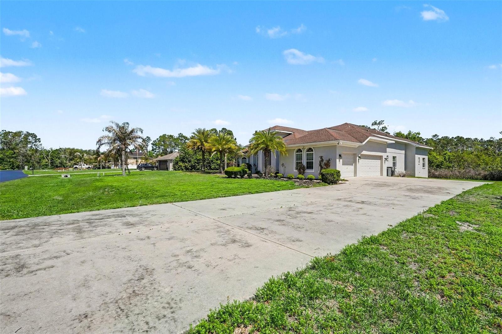 6218 BRIDLEFORD DR, WESLEY CHAPEL, FL, 33545