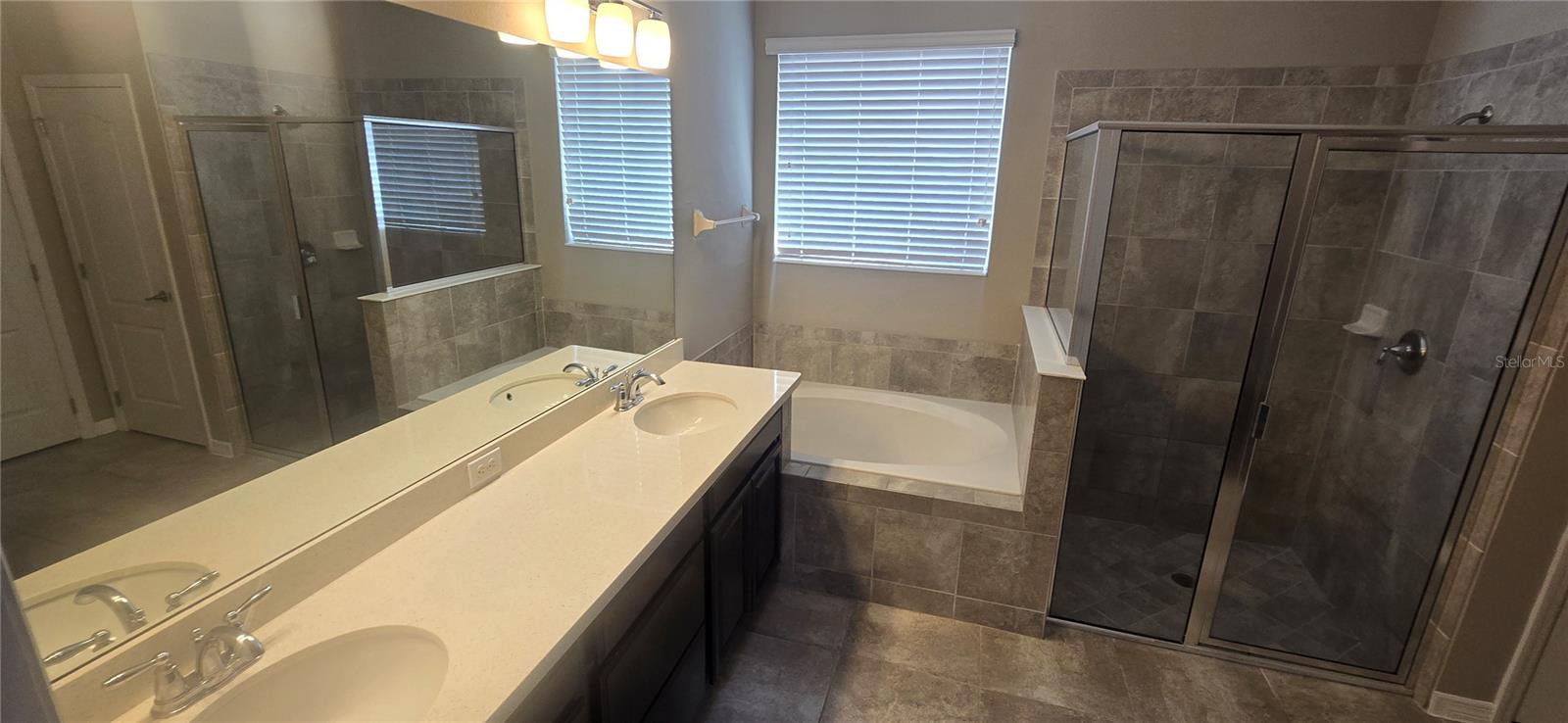 7564 BISHOP SQUARE DR, WINTER GARDEN, FL, 34787