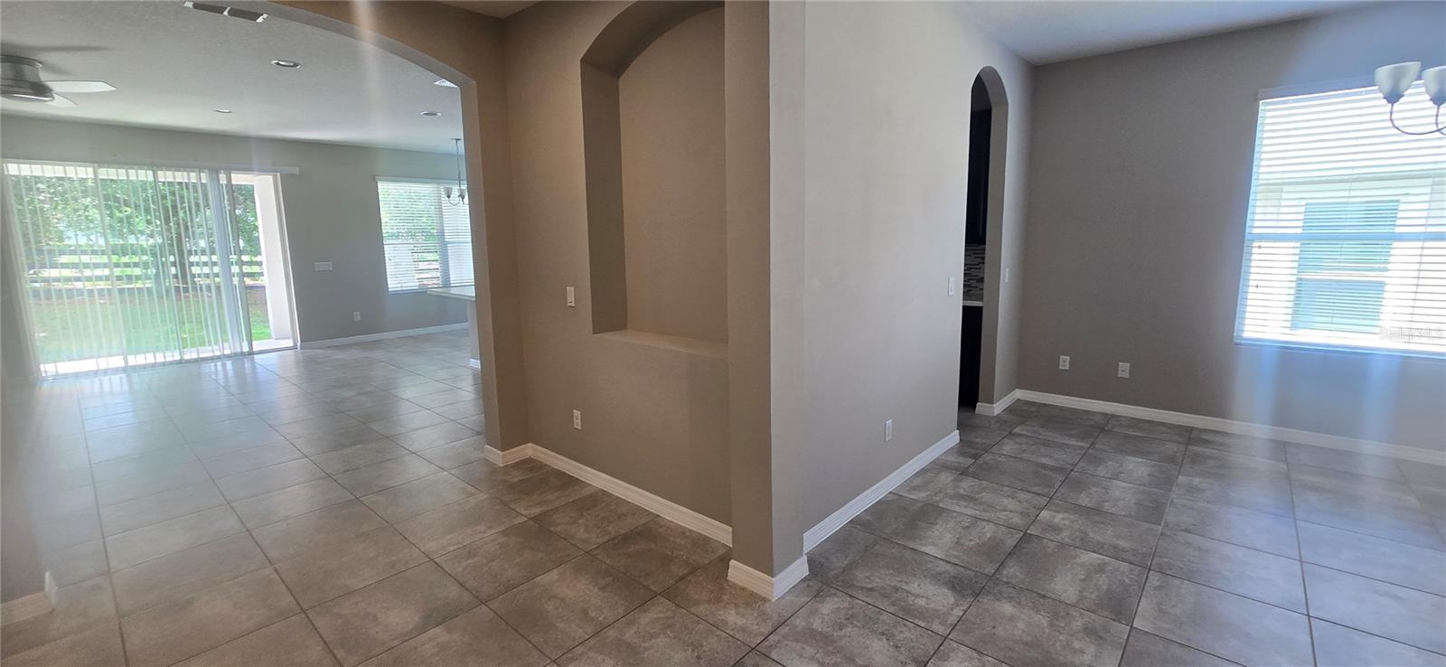 7564 BISHOP SQUARE DR, WINTER GARDEN, FL, 34787