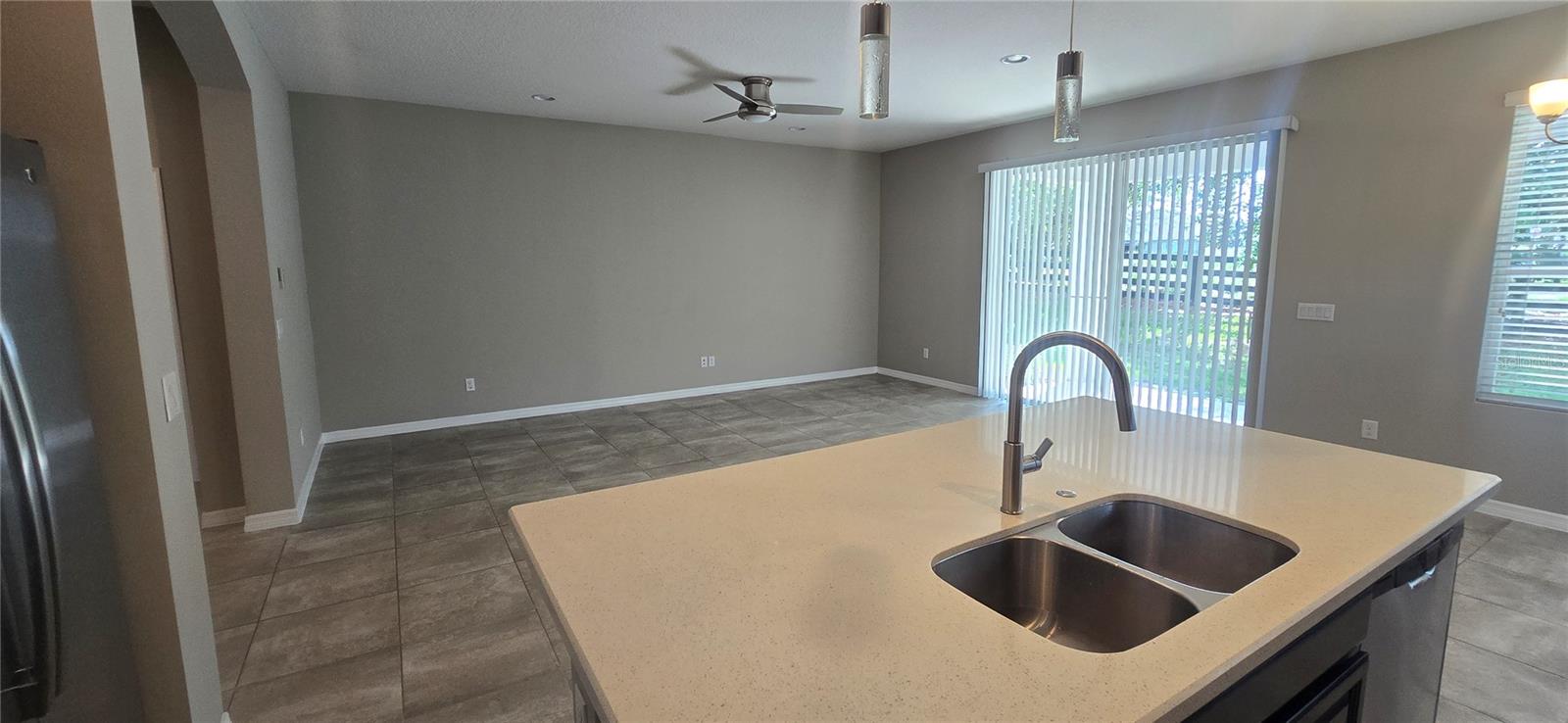 7564 BISHOP SQUARE DR, WINTER GARDEN, FL, 34787