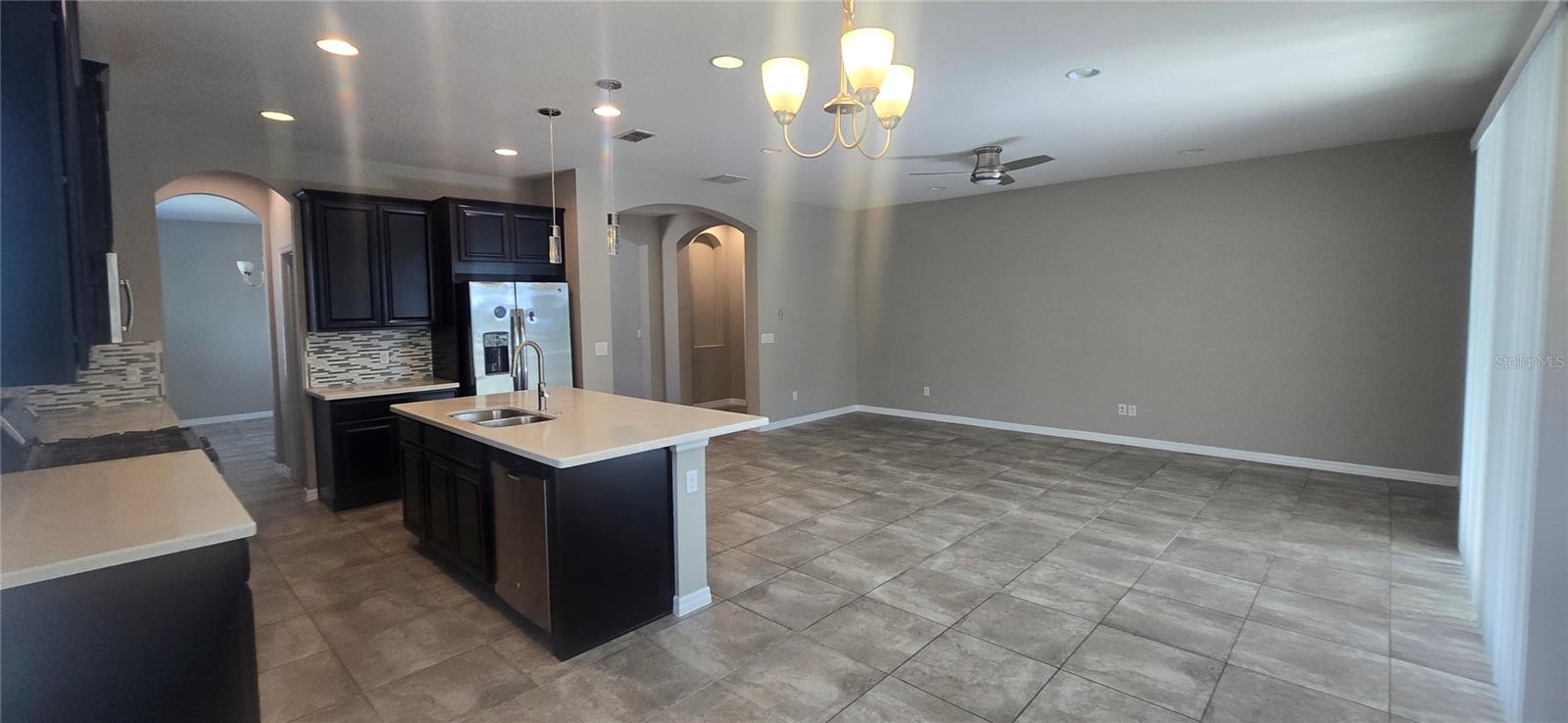 7564 BISHOP SQUARE DR, WINTER GARDEN, FL, 34787