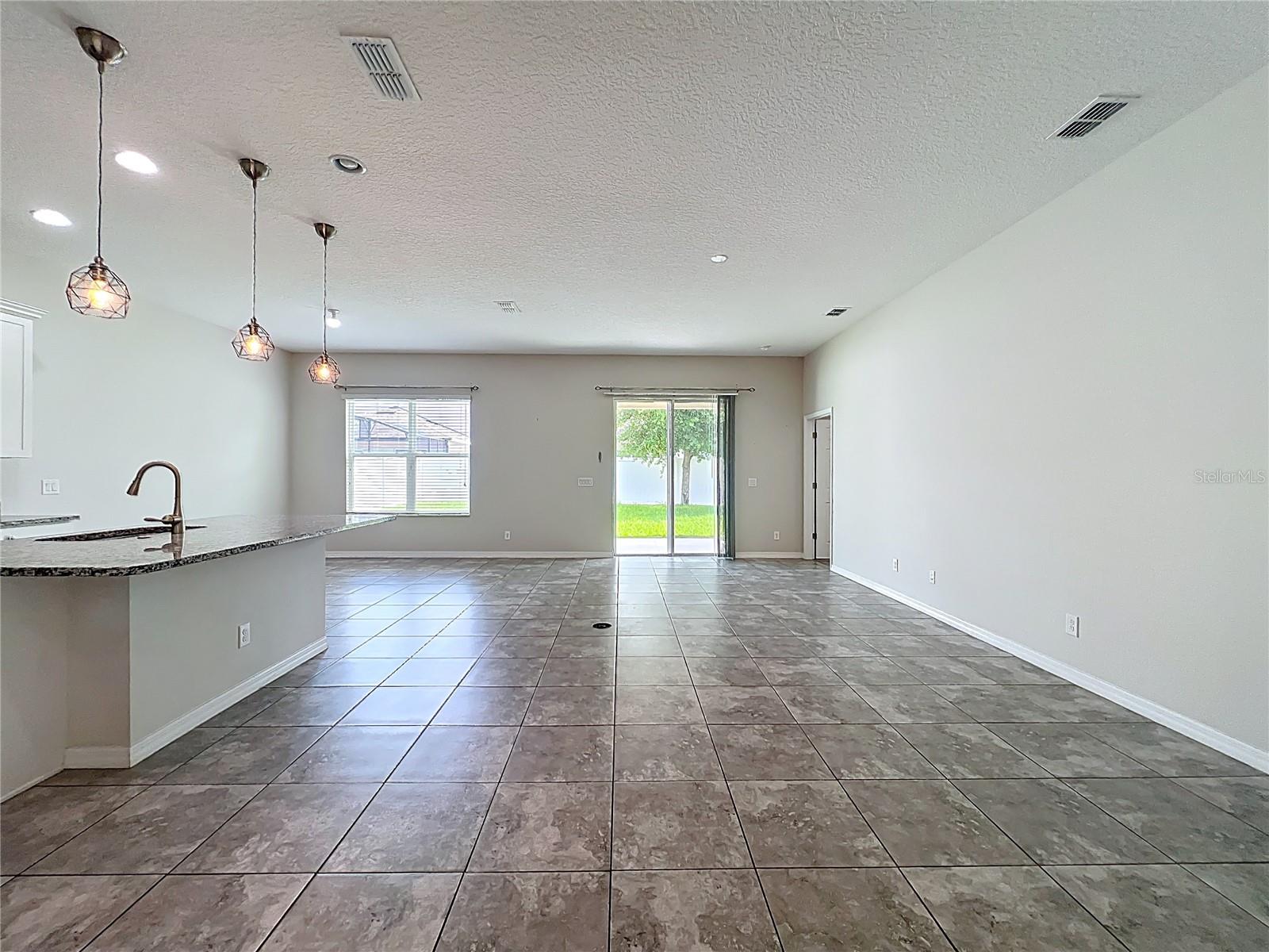 983 KARST TREE LN, APOPKA, FL, 32703