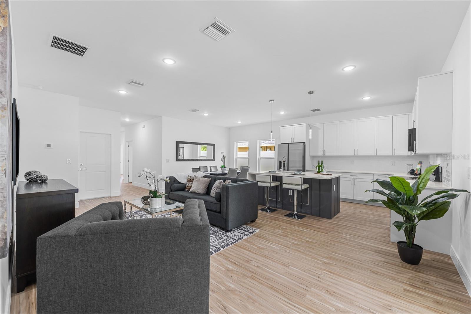 3914 W JEFFERSON ST, ORLANDO, FL, 32805