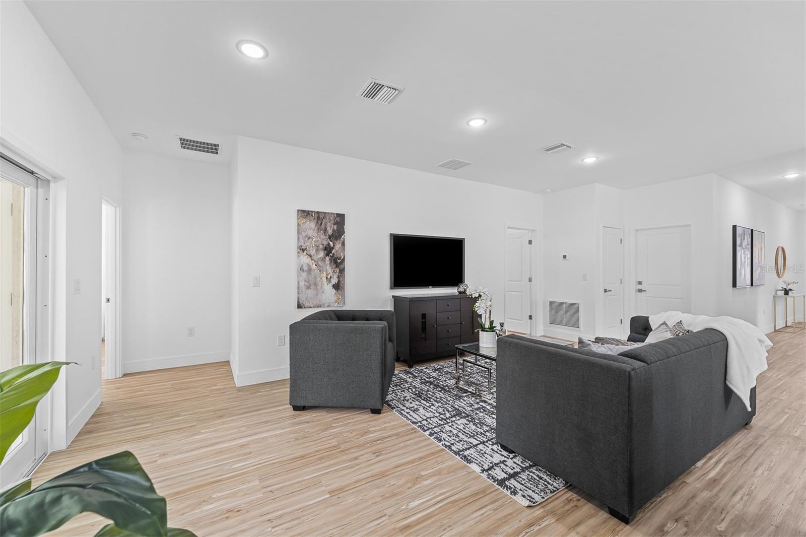 3914 W JEFFERSON ST, ORLANDO, FL, 32805