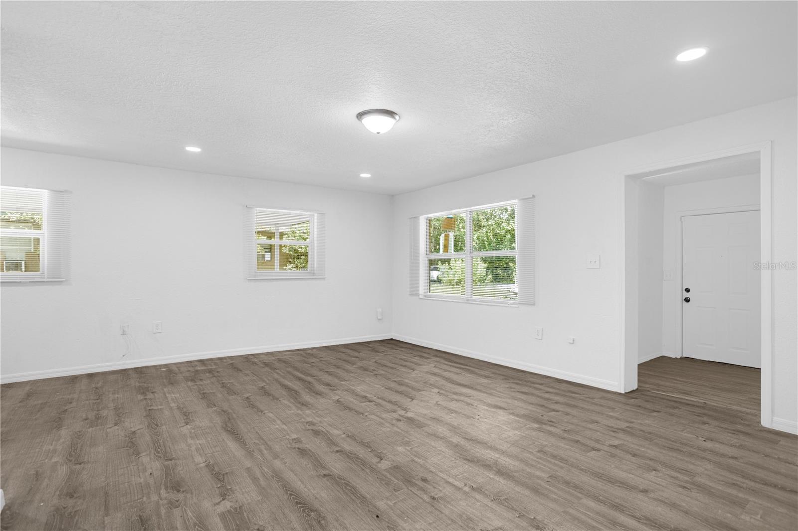 516 PITT ST, WILDWOOD, FL, 34785