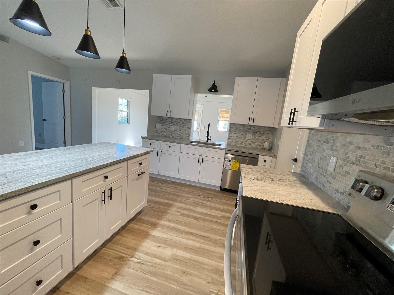 21339 MEEHAN AVE, PORT CHARLOTTE, FL, 33952