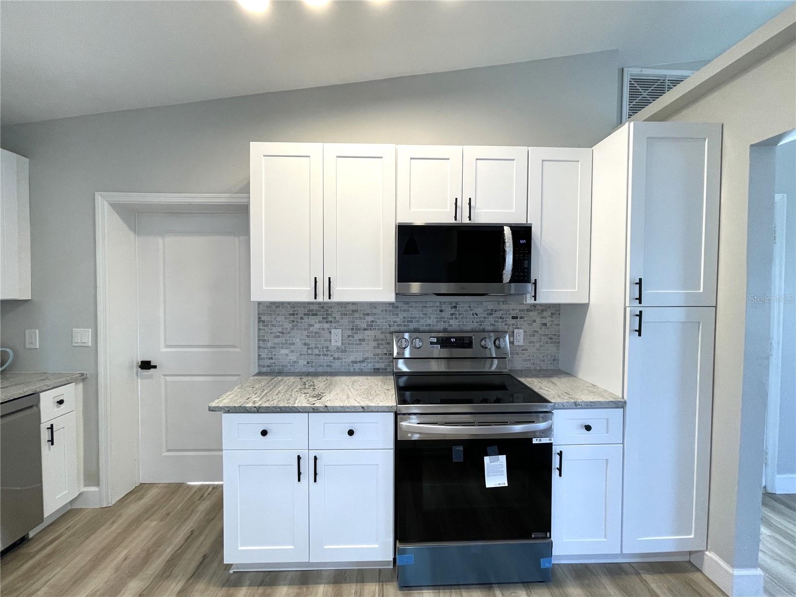 21339 MEEHAN AVE, PORT CHARLOTTE, FL, 33952