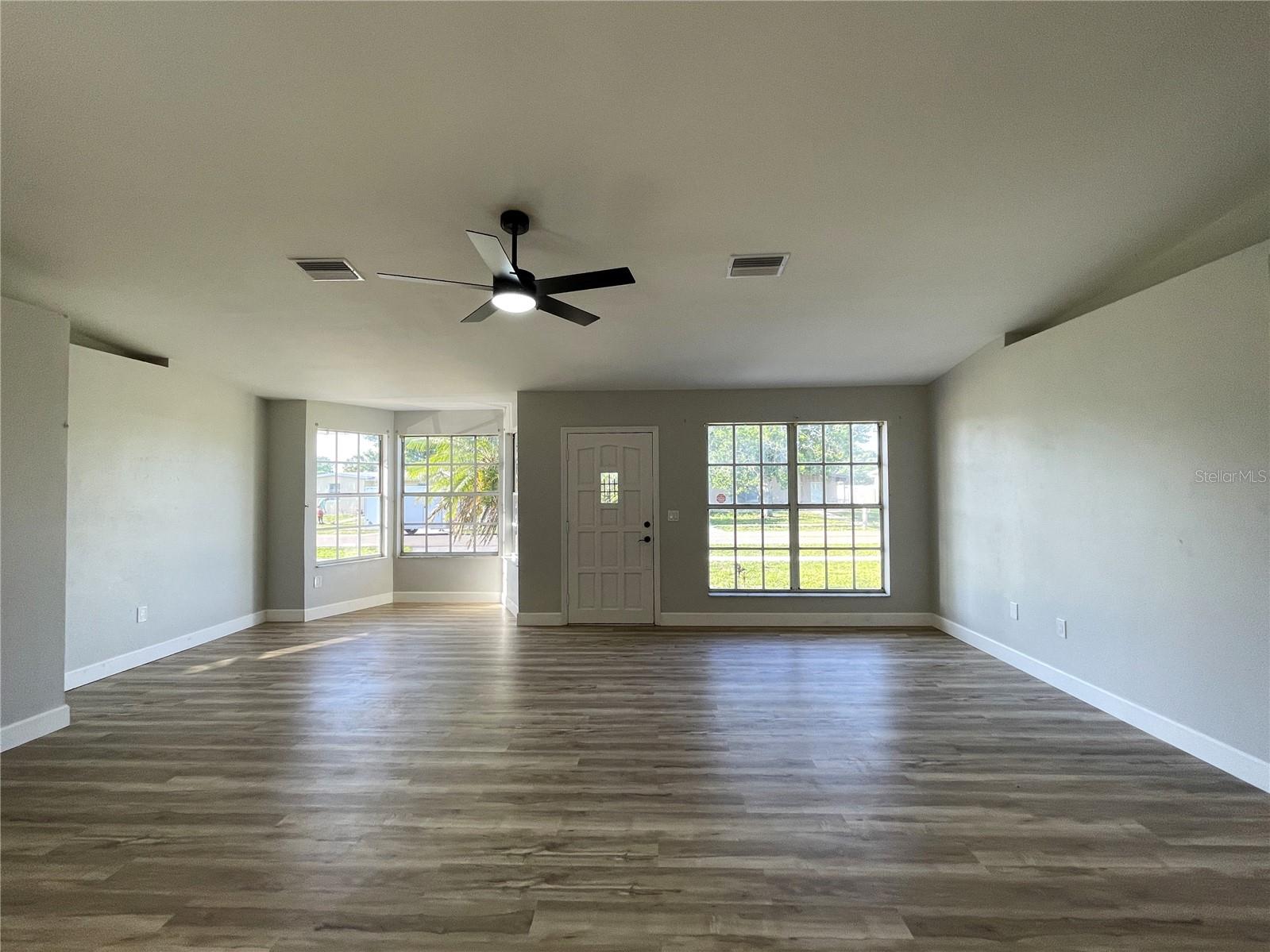 21339 MEEHAN AVE, PORT CHARLOTTE, FL, 33952