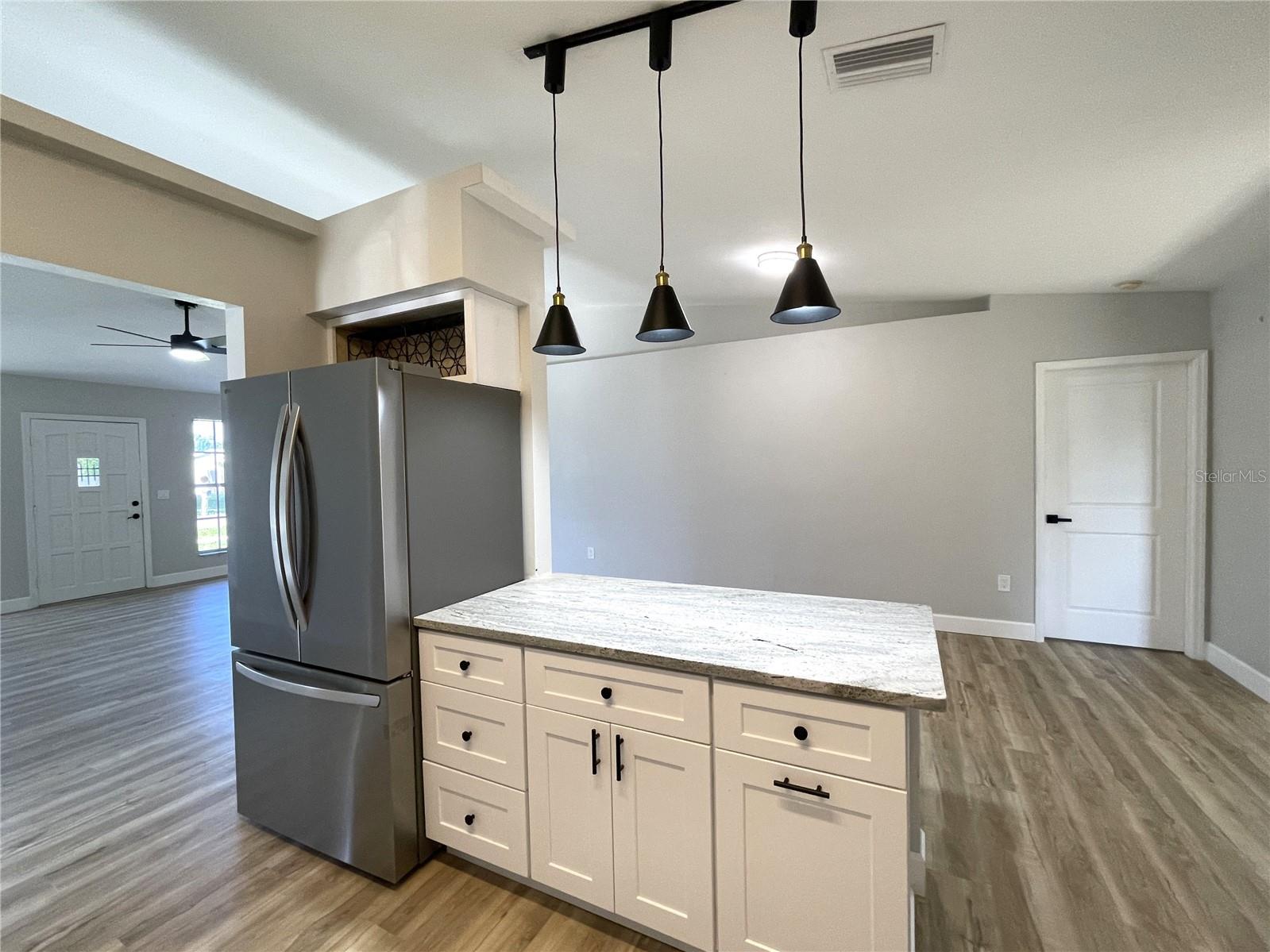 21339 MEEHAN AVE, PORT CHARLOTTE, FL, 33952