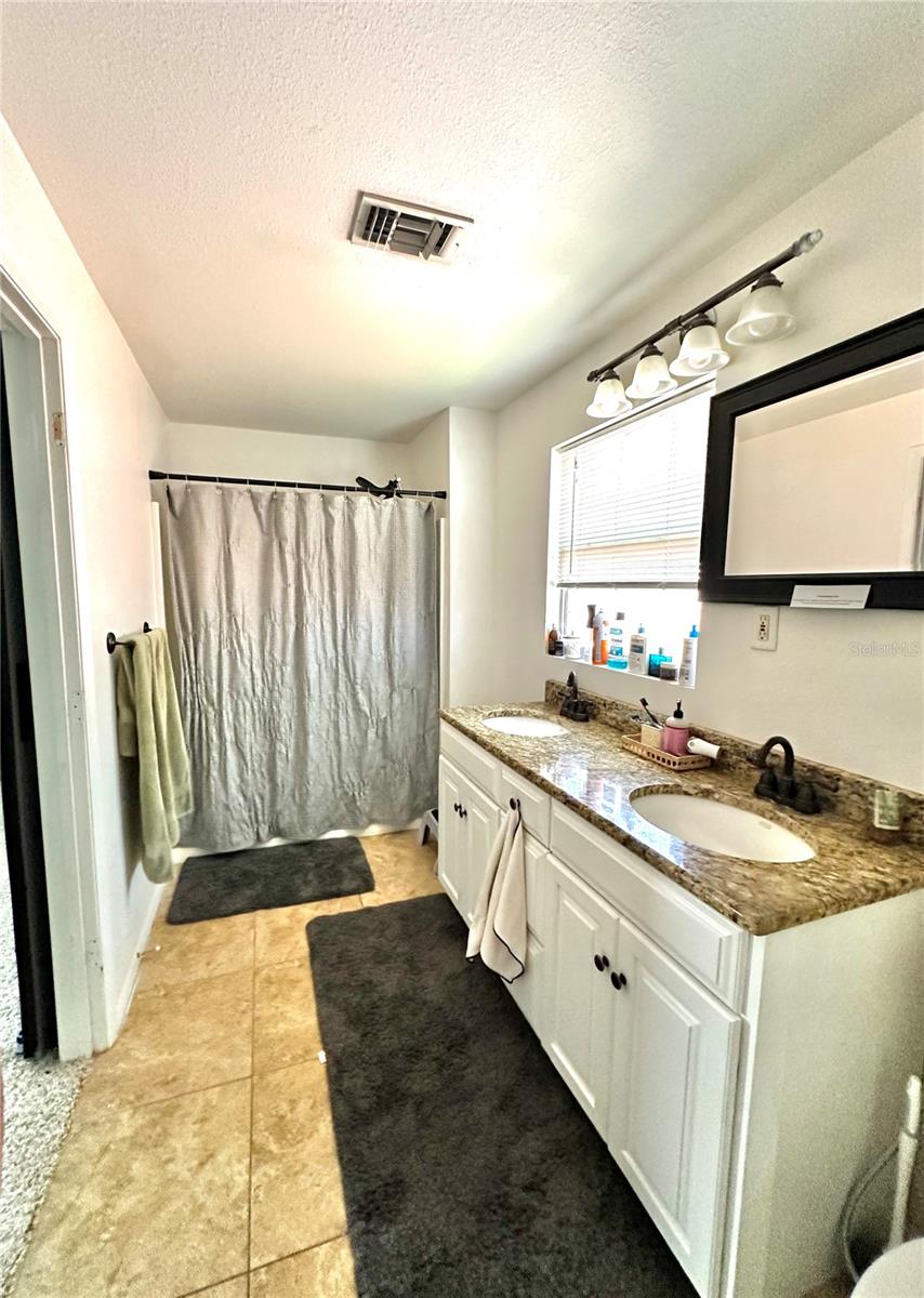 4653 78TH LN N, ST PETERSBURG, FL, 33709