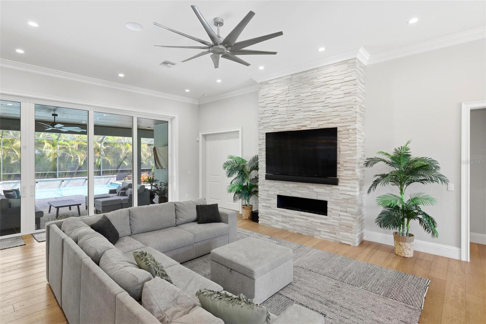 1705 WISCONSIN LN, SARASOTA, FL, 34239