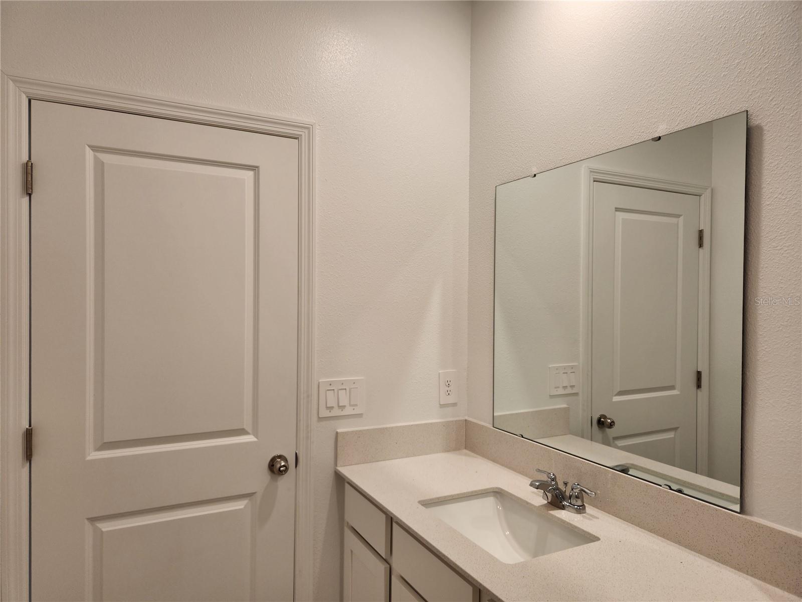 203 BOGEY DR, DAVENPORT, FL, 33896