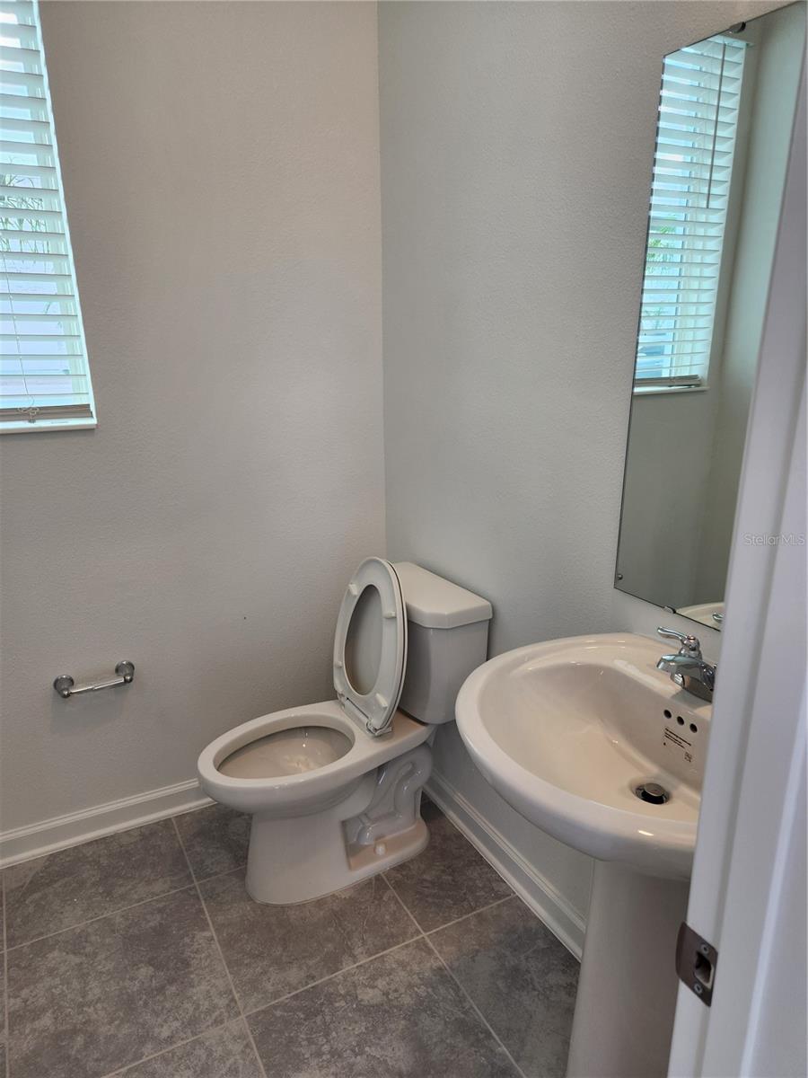 203 BOGEY DR, DAVENPORT, FL, 33896