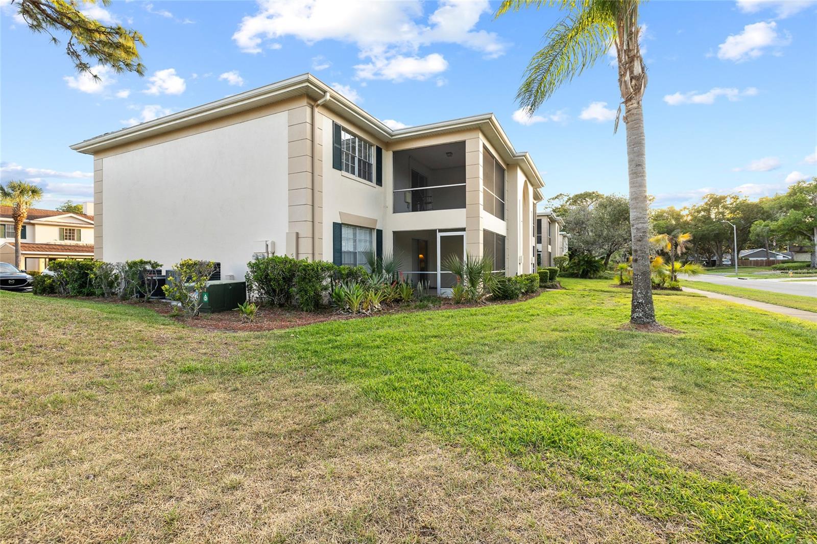 3402 LATANIA DR #321, TAMPA, FL, 33618