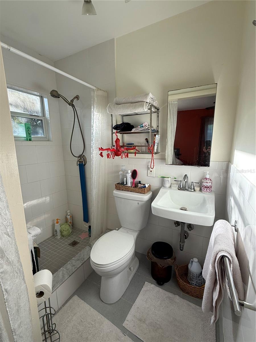 4696 48TH AVE N, ST PETERSBURG, FL, 33714