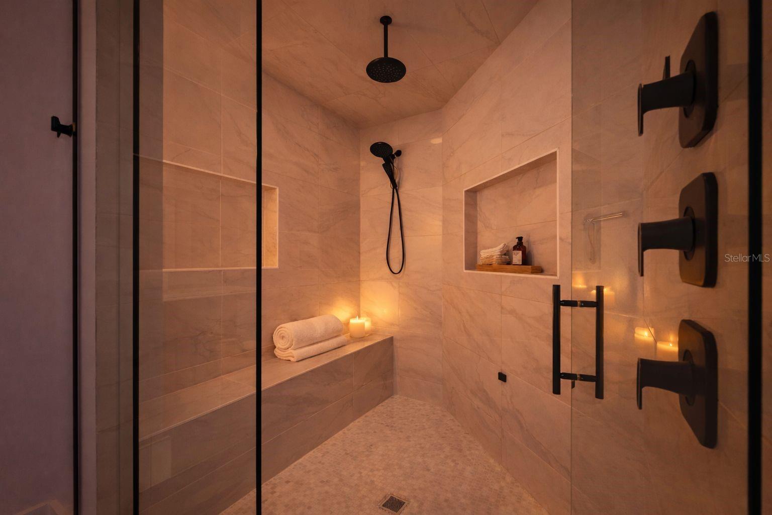 1843 BAYOU GRANDE BLVD NE, ST PETERSBURG, FL, 33703