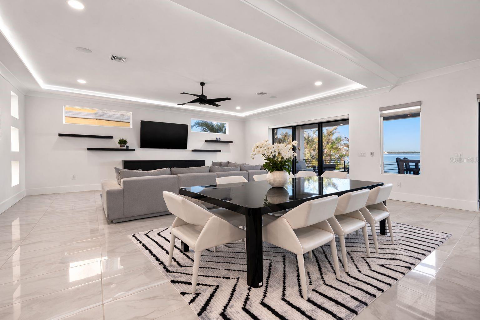 1843 BAYOU GRANDE BLVD NE, ST PETERSBURG, FL, 33703