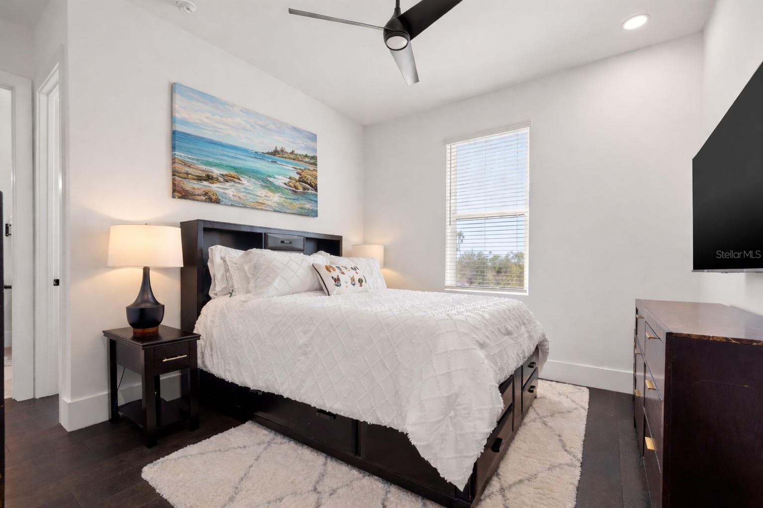 1843 BAYOU GRANDE BLVD NE, ST PETERSBURG, FL, 33703