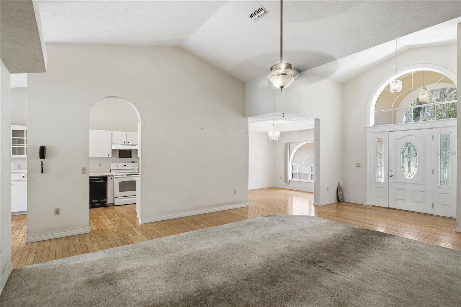 4570 N ELKCAM BLVD, BEVERLY HILLS, FL, 34465