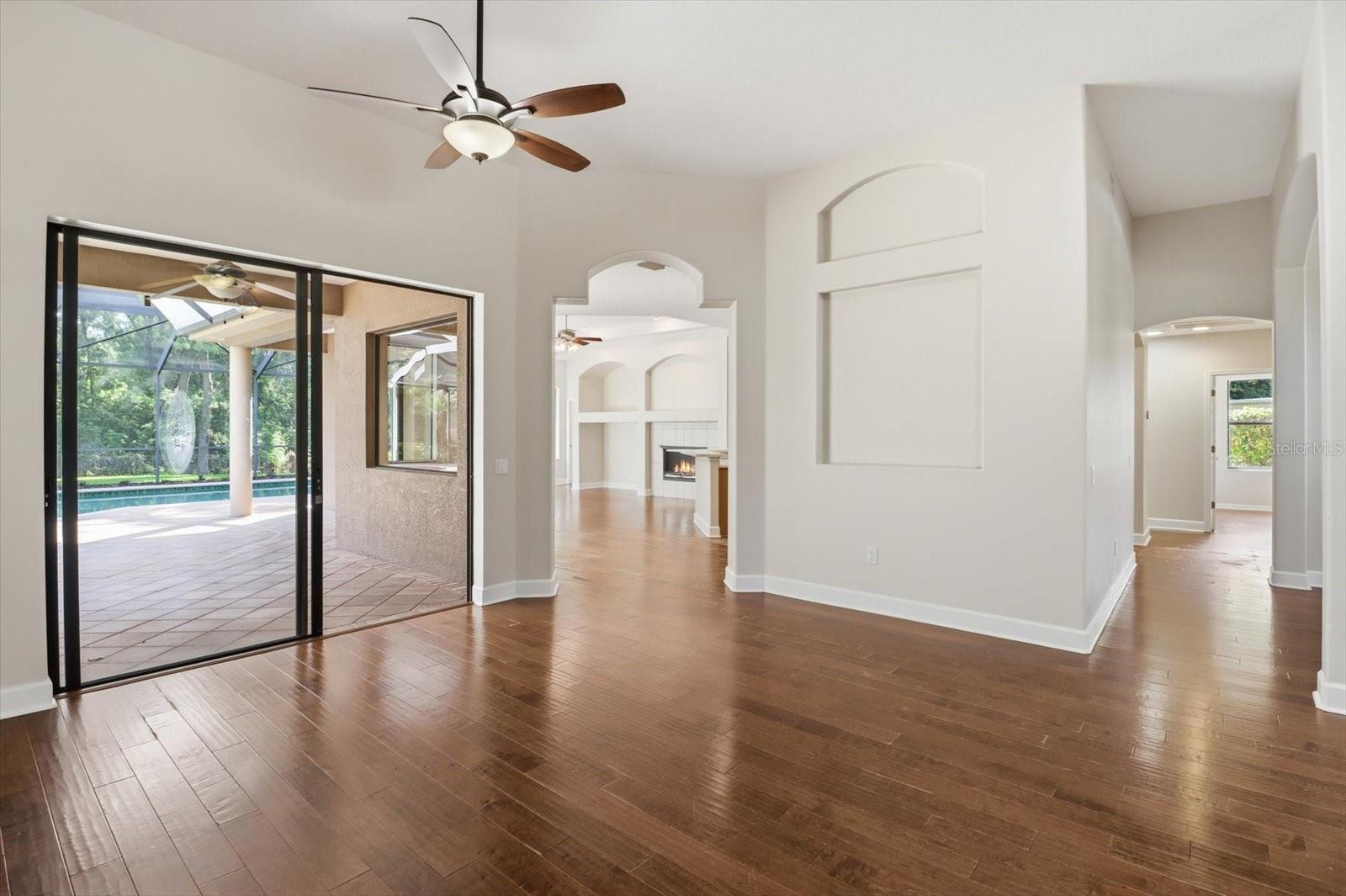 5902 HAMMOCK WOODS DR, ODESSA, FL, 33556