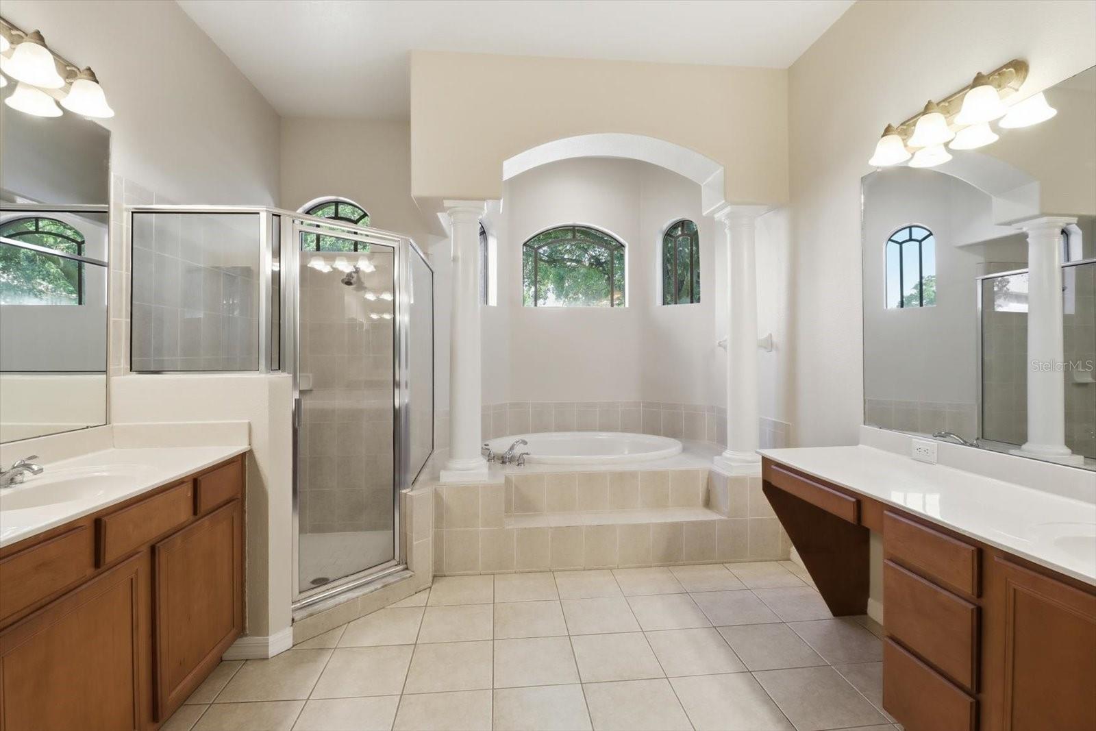 5902 HAMMOCK WOODS DR, ODESSA, FL, 33556