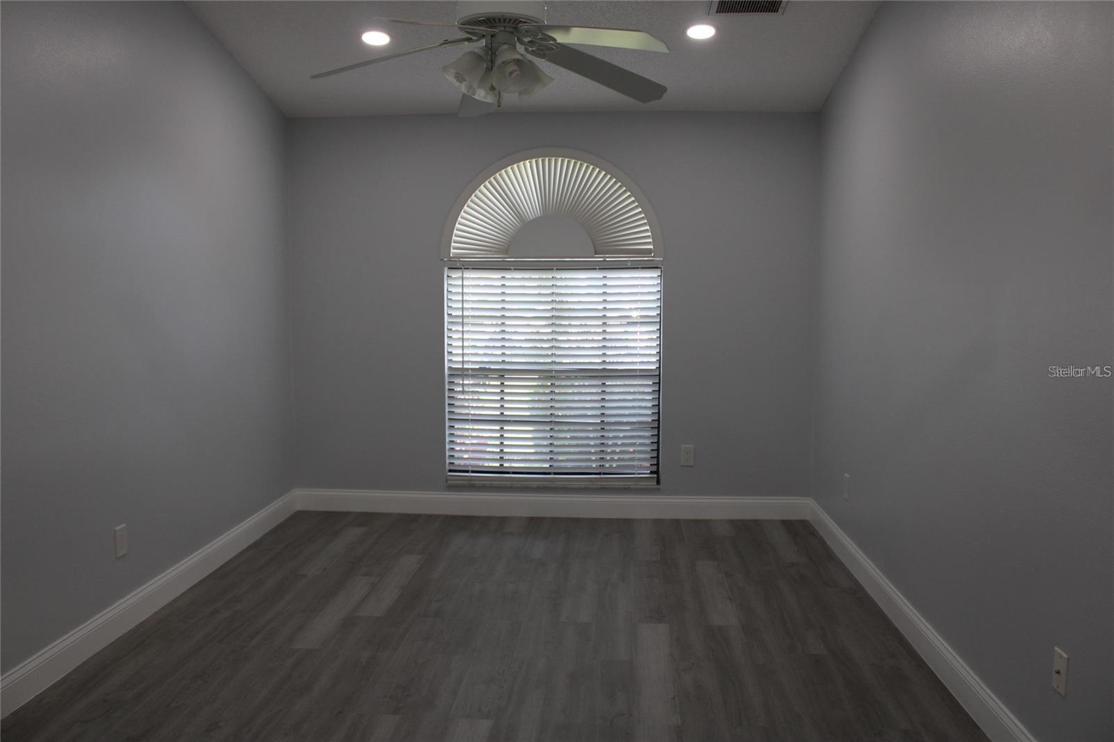 3801 105TH AVE N, CLEARWATER, FL, 33762