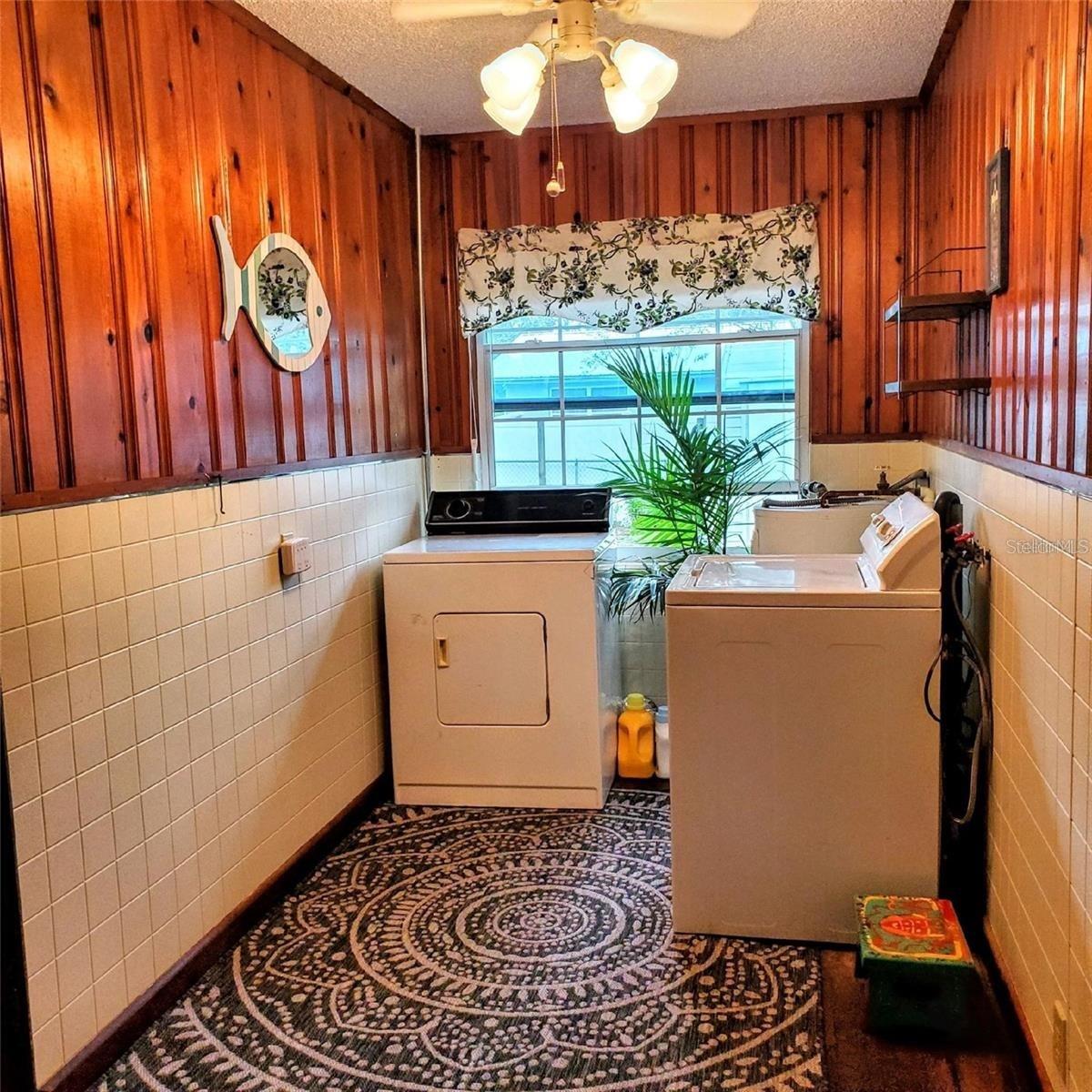 308 NE 10TH AVE, MULBERRY, FL, 33860