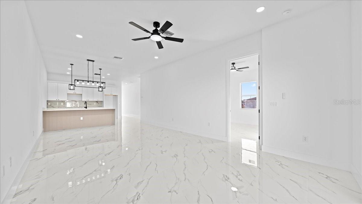 1024/1026 DIPLOMAT PKWY E #26, CAPE CORAL, FL, 33909