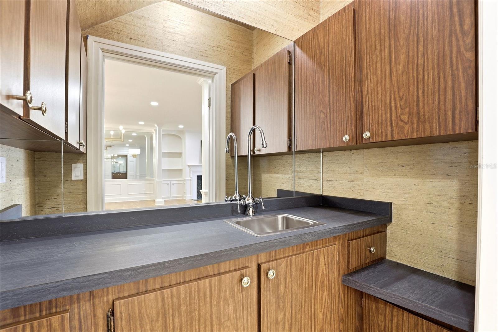 2009 COUNTRYSIDE CIR S, ORLANDO, FL, 32804