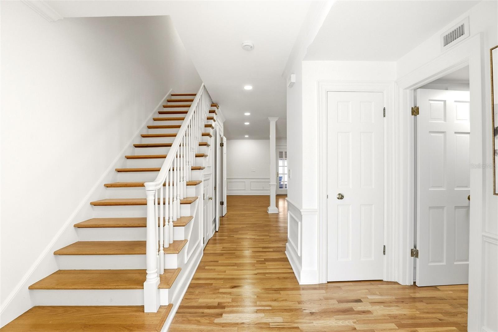 2009 COUNTRYSIDE CIR S, ORLANDO, FL, 32804