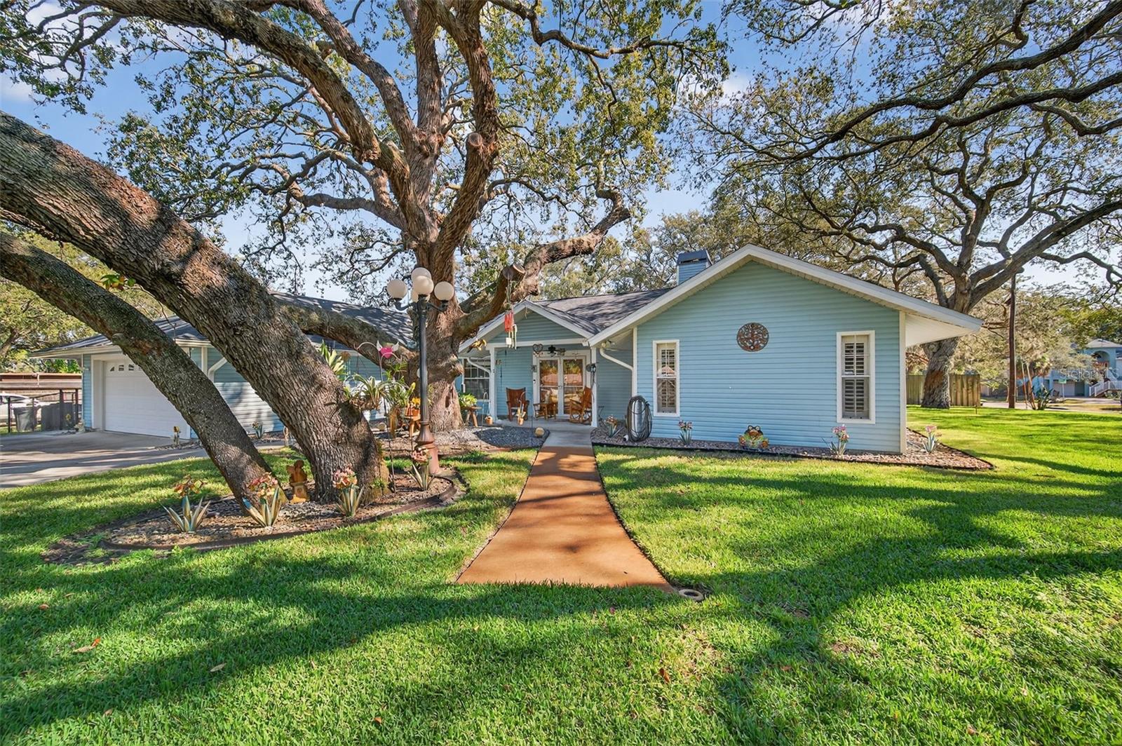 1312 GROVE AVE, TARPON SPRINGS, FL, 34689