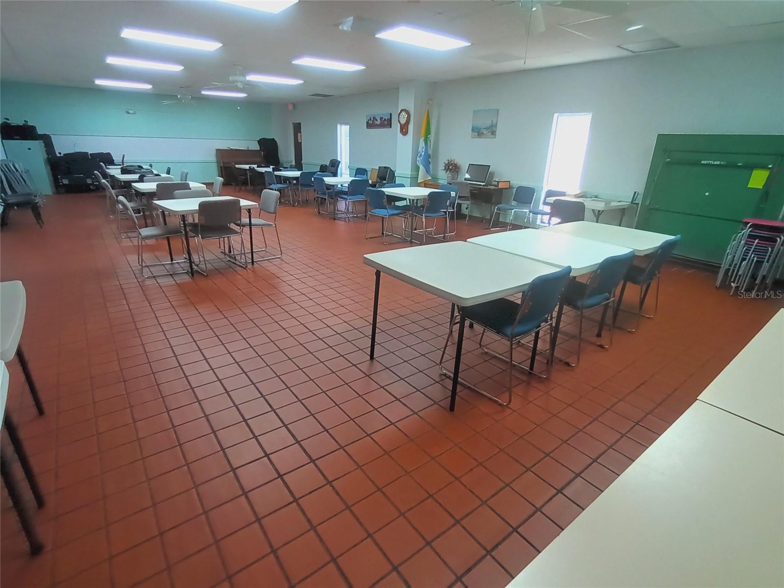 4913 OAKLAND HILLS AVE, SARASOTA, FL, 34234