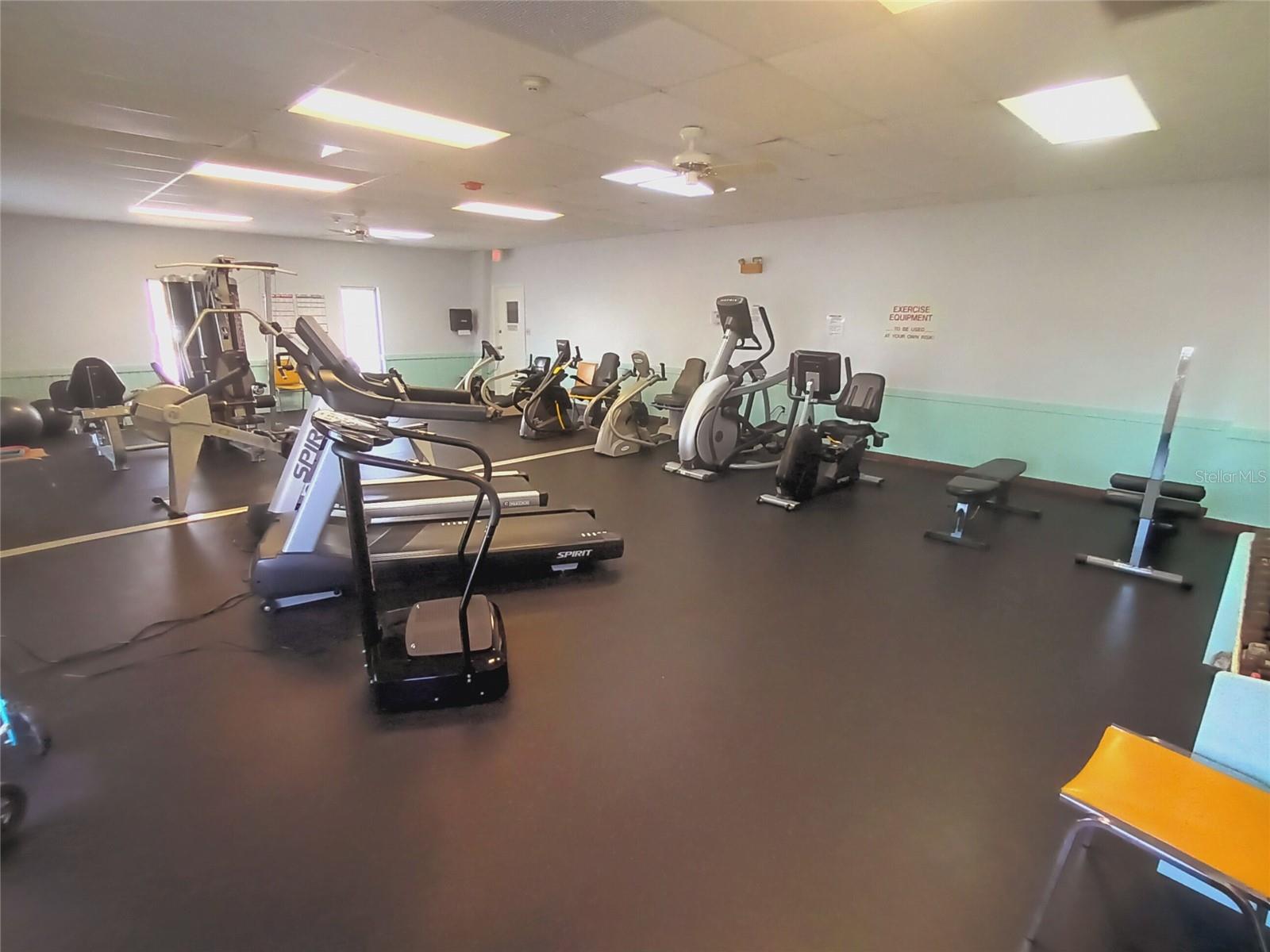 4913 OAKLAND HILLS AVE, SARASOTA, FL, 34234