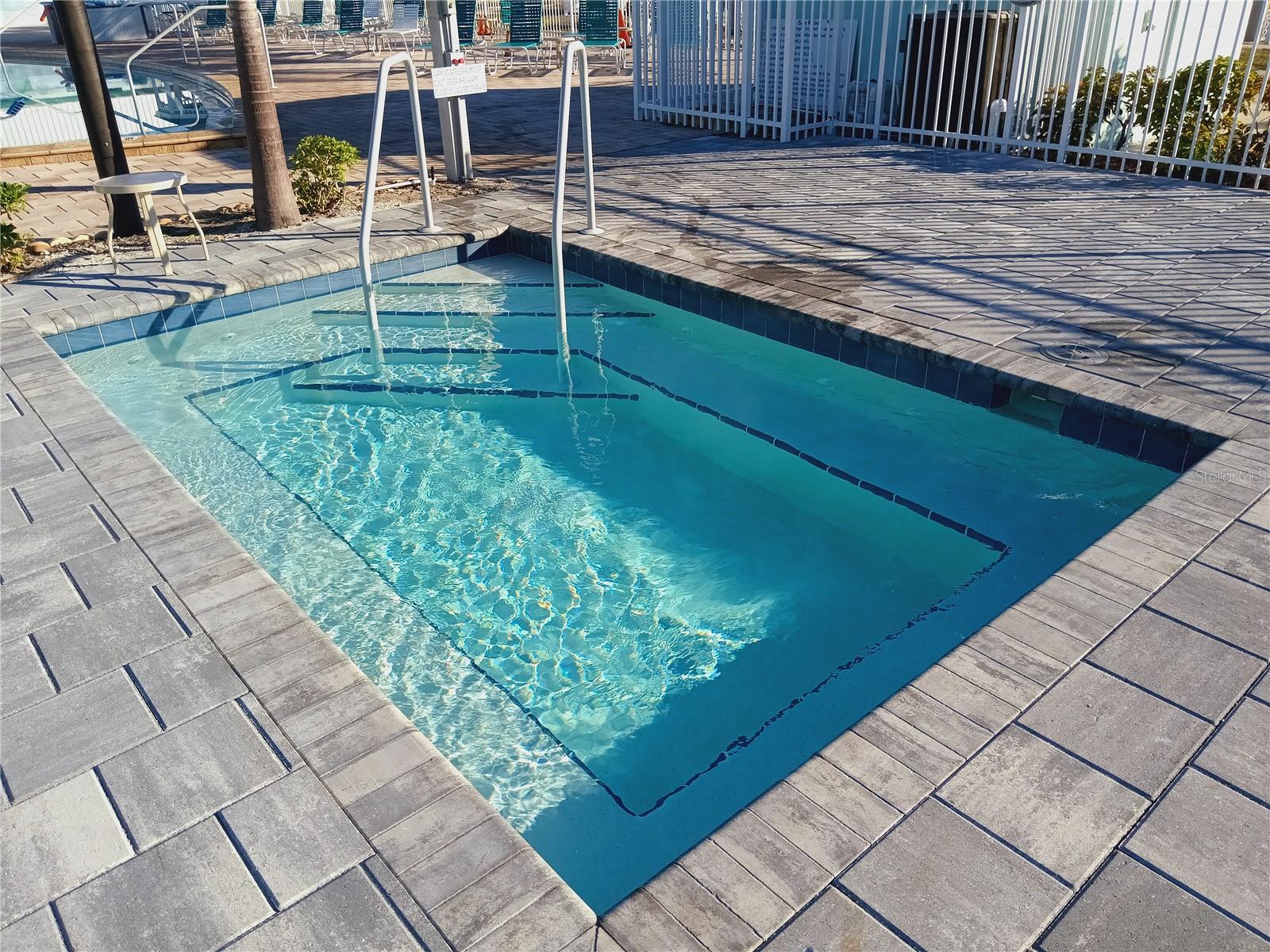 4913 OAKLAND HILLS AVE, SARASOTA, FL, 34234