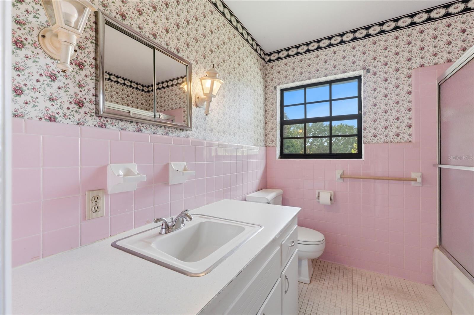 960 WEDGEWOOD DR SE, WINTER HAVEN, FL, 33880